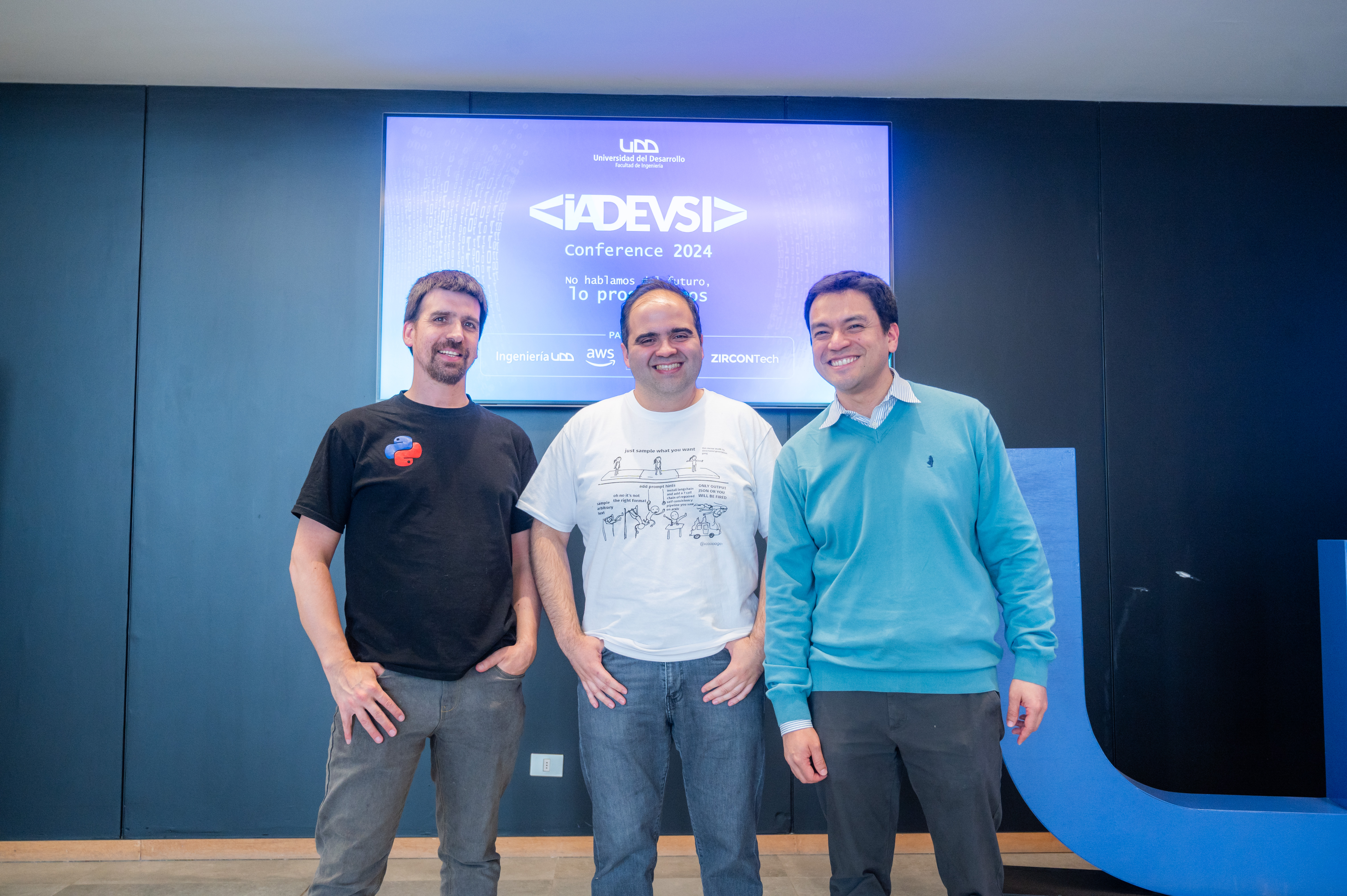 Los fundadores de la comunidad: Sebastián Flores, Alonso Astroza y Alonso Silva. Foto de Francisco Díaz.